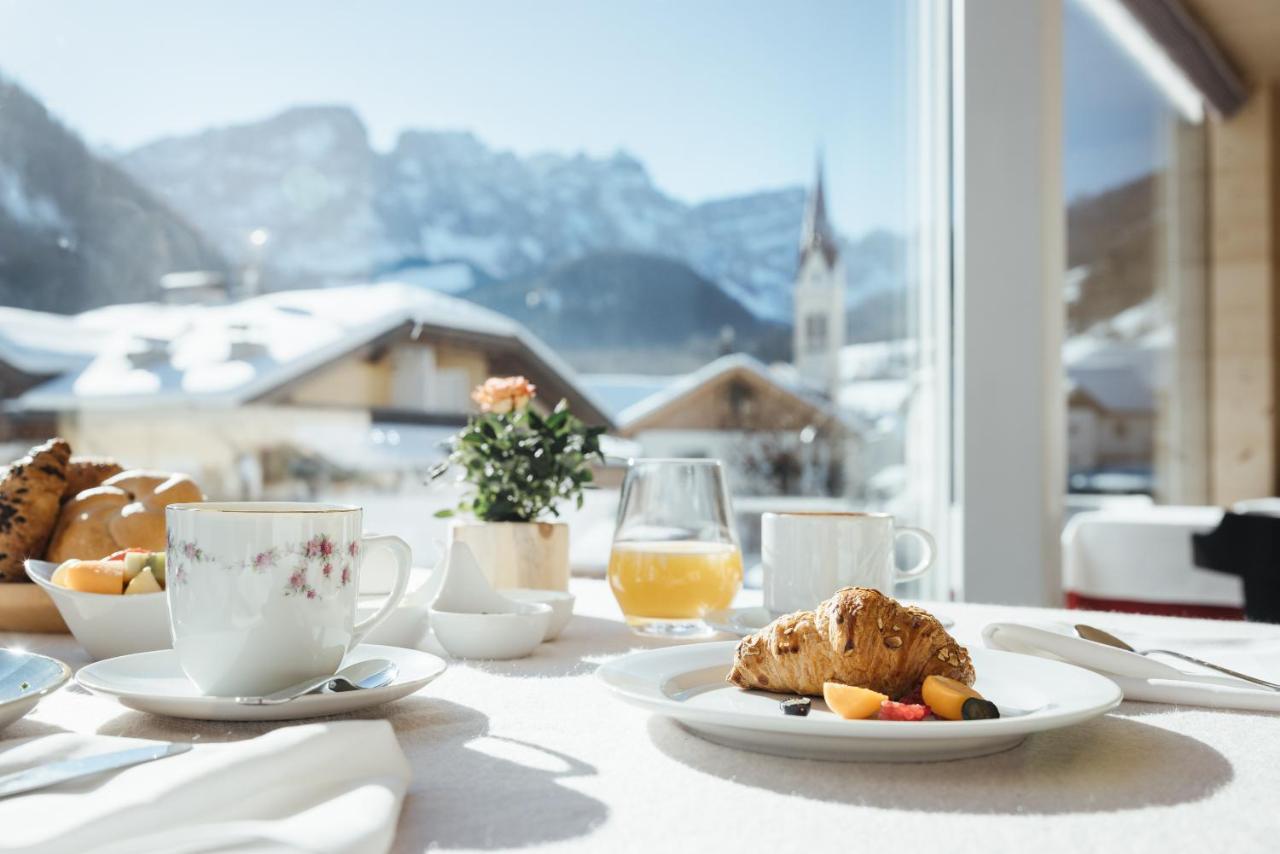 Berghotel Sanvi San Martino in Badia Εξωτερικό φωτογραφία
