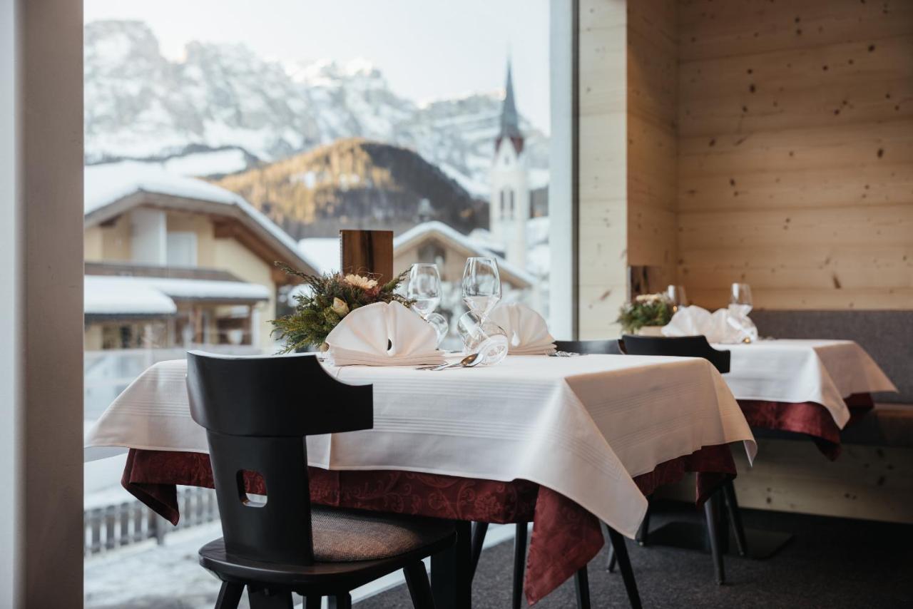 Berghotel Sanvi San Martino in Badia Εξωτερικό φωτογραφία