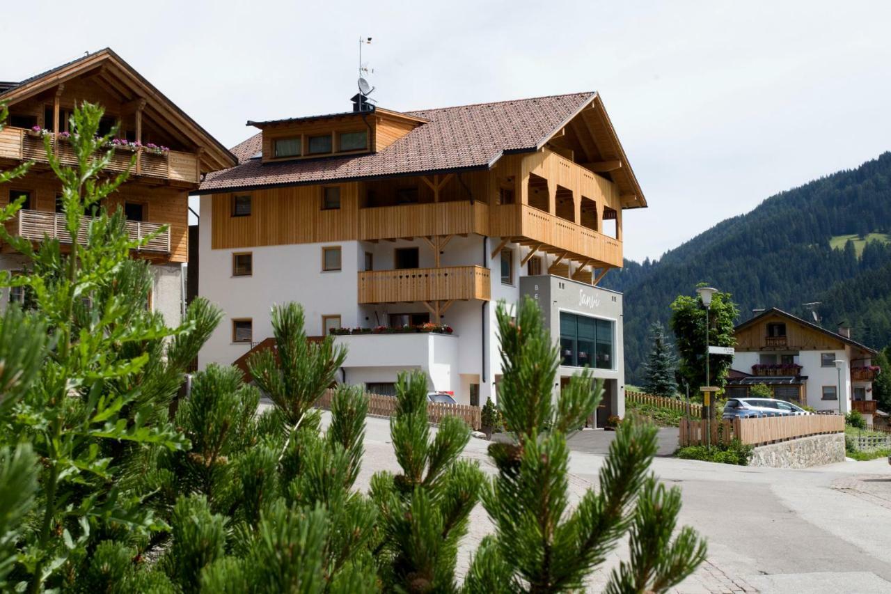 Berghotel Sanvi San Martino in Badia Εξωτερικό φωτογραφία